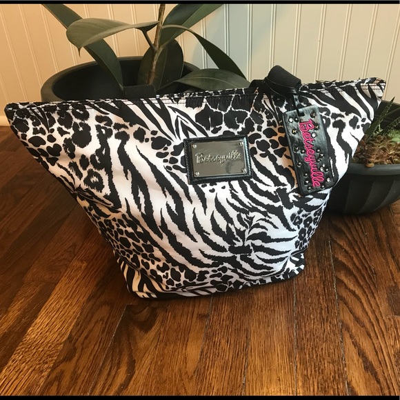 Betsey Johnson Handbags - Betsey Johnson Large Animal Print Bowler Tote
